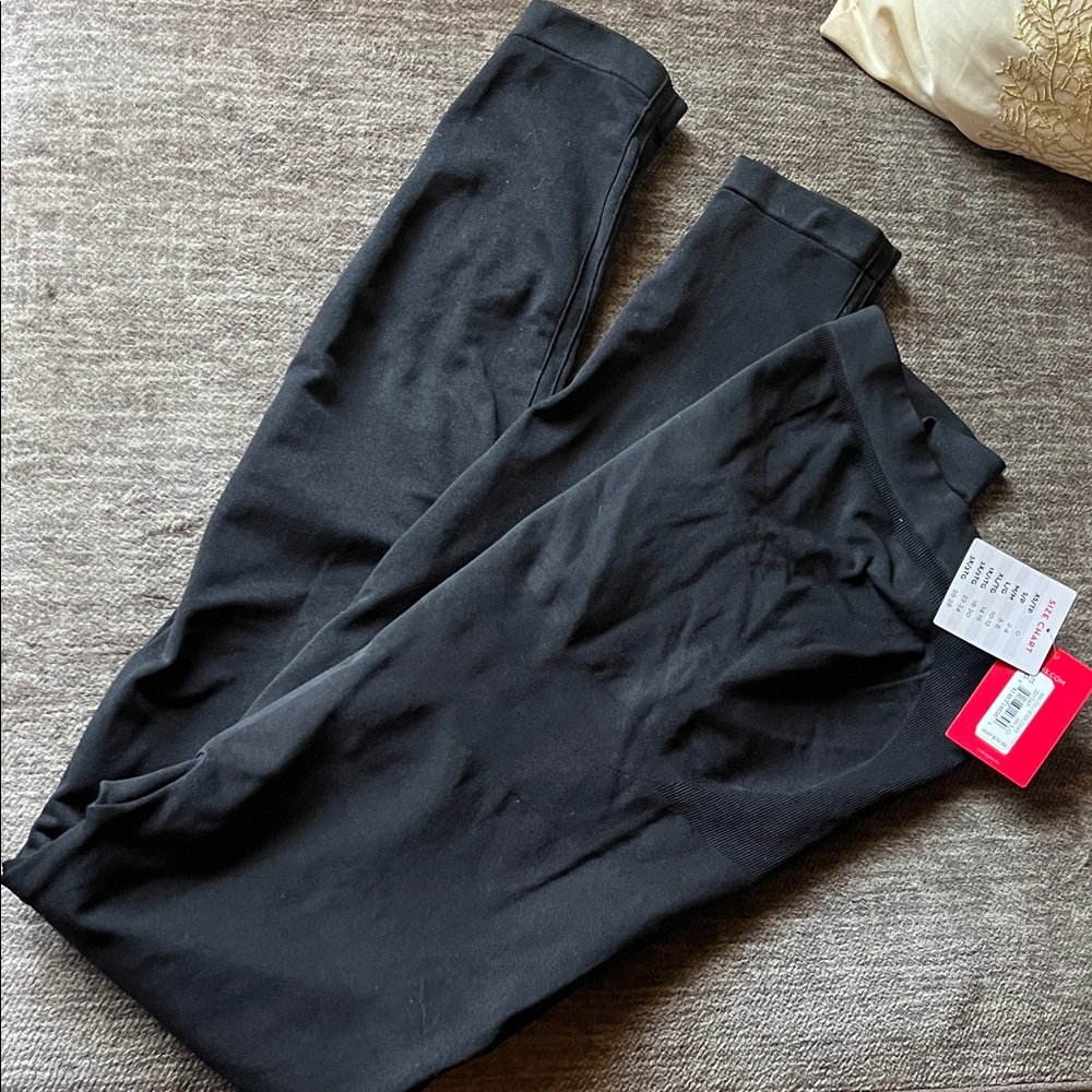 SPANX Women’s  2X leggings NWT